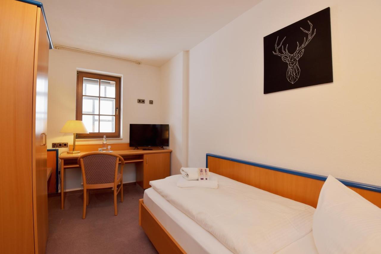 Landhotel Der Distelhof Mit Scheunencafe Dillstadt 部屋 写真