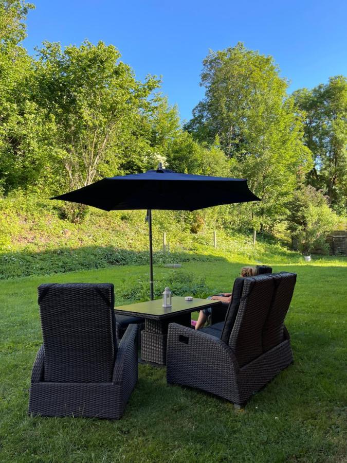 Landhotel Der Distelhof Mit Scheunencafe Dillstadt エクステリア 写真